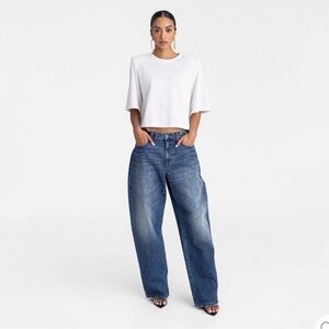 KBB by KAHLANA Women's Mid-Rise
Wide Leg 'The Kahlana Jean' - Dark Wash
00